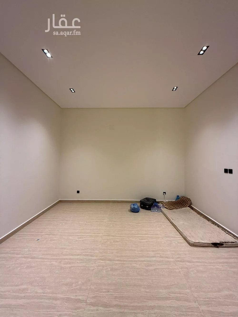 4 bedroom villa in As Suwaidi Al Gharabi 3