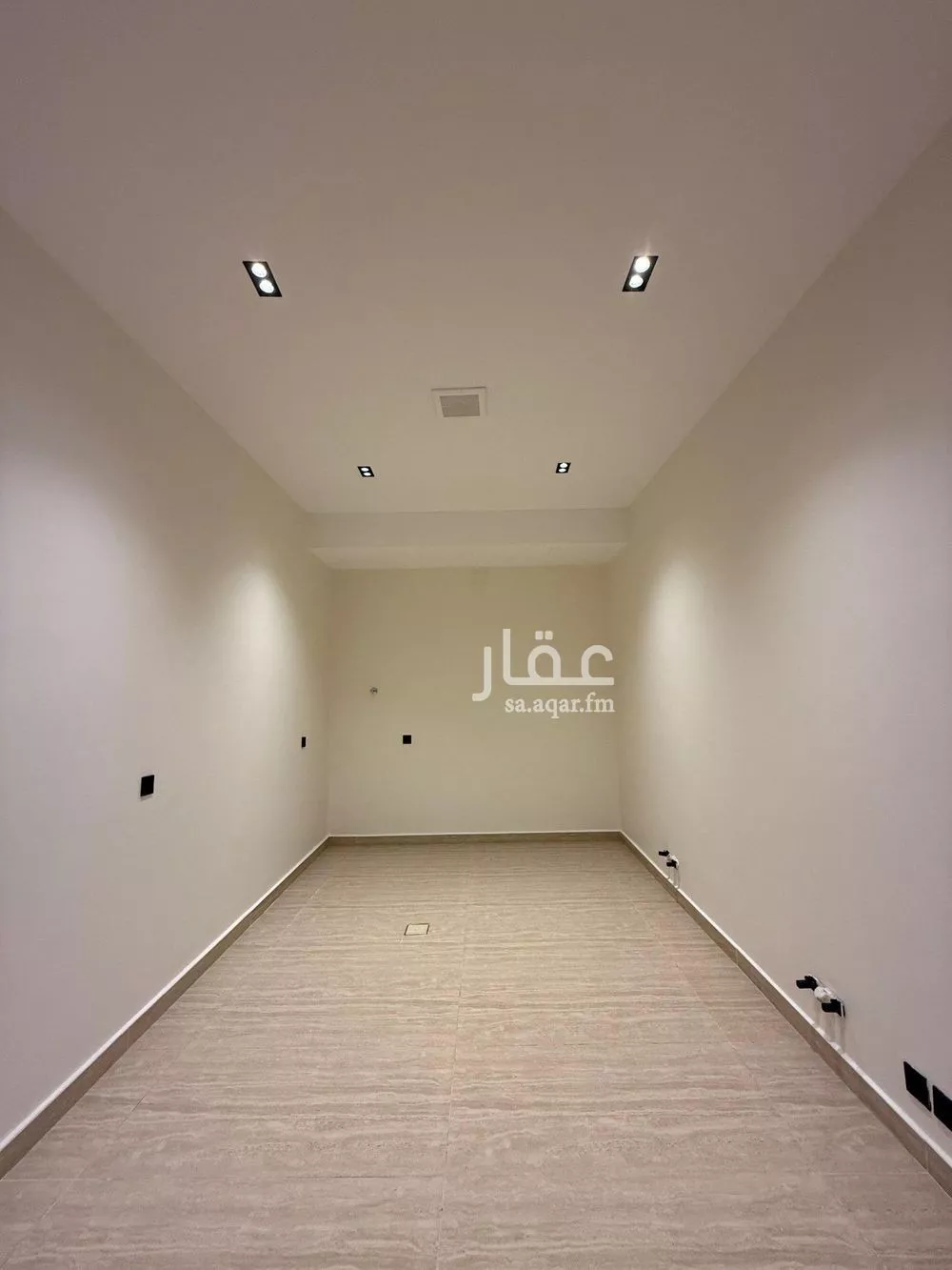 4 bedroom villa in As Suwaidi Al Gharabi 10