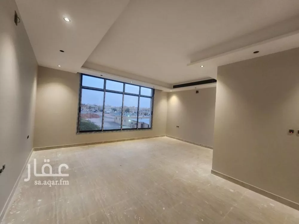 7 bedroom villa in Al Khaleej 4