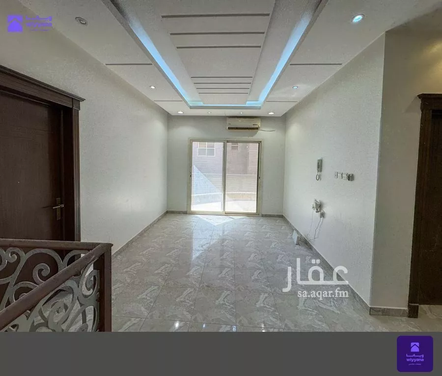 5 bedroom villa in Al Aridh 11