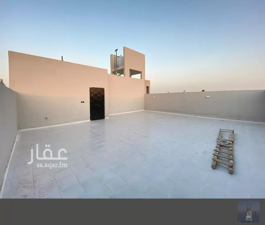 شقة 7 غرف في الجنادرية 22