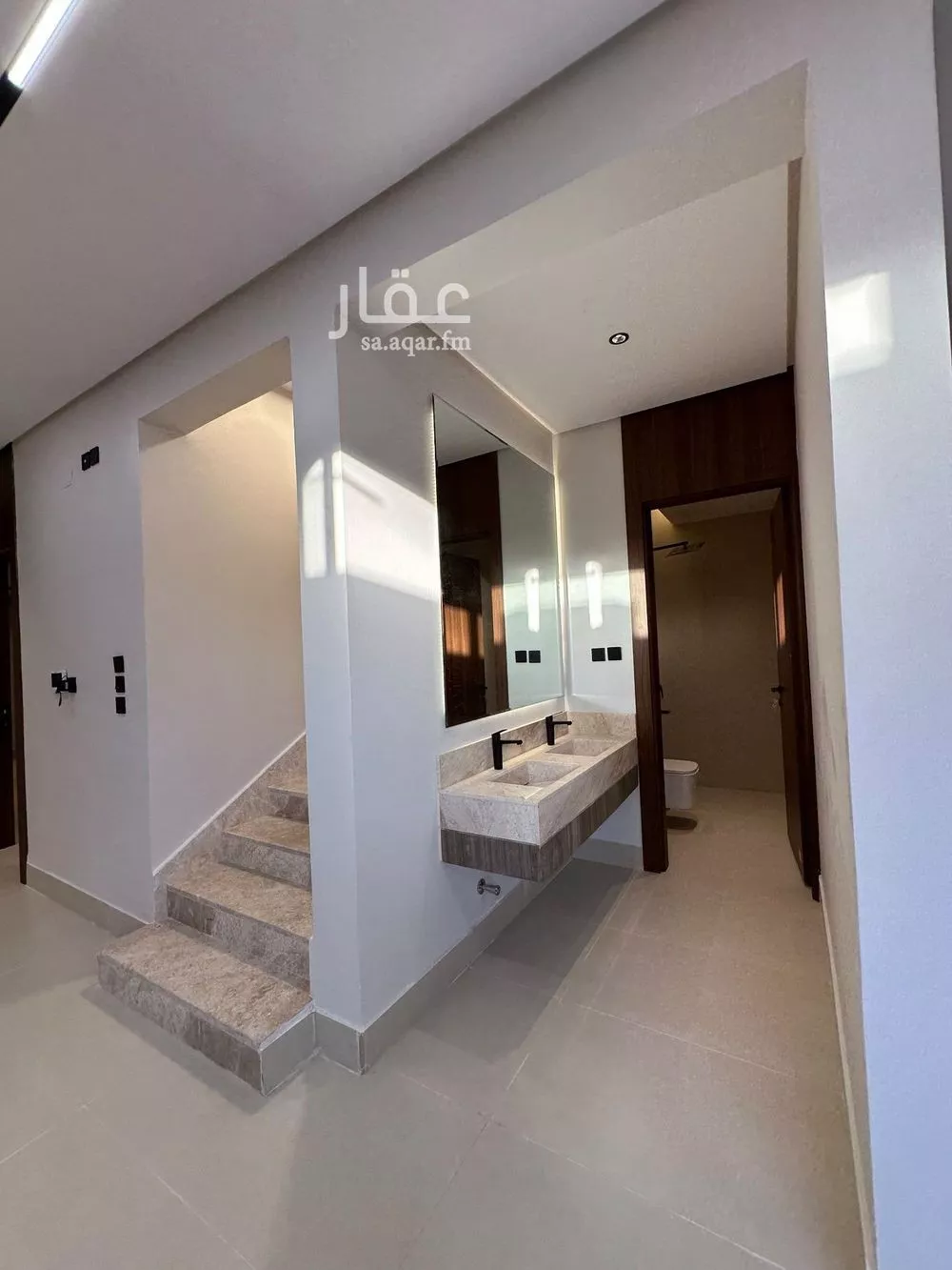 3 bedroom villa in Shubra, Riyadh 9