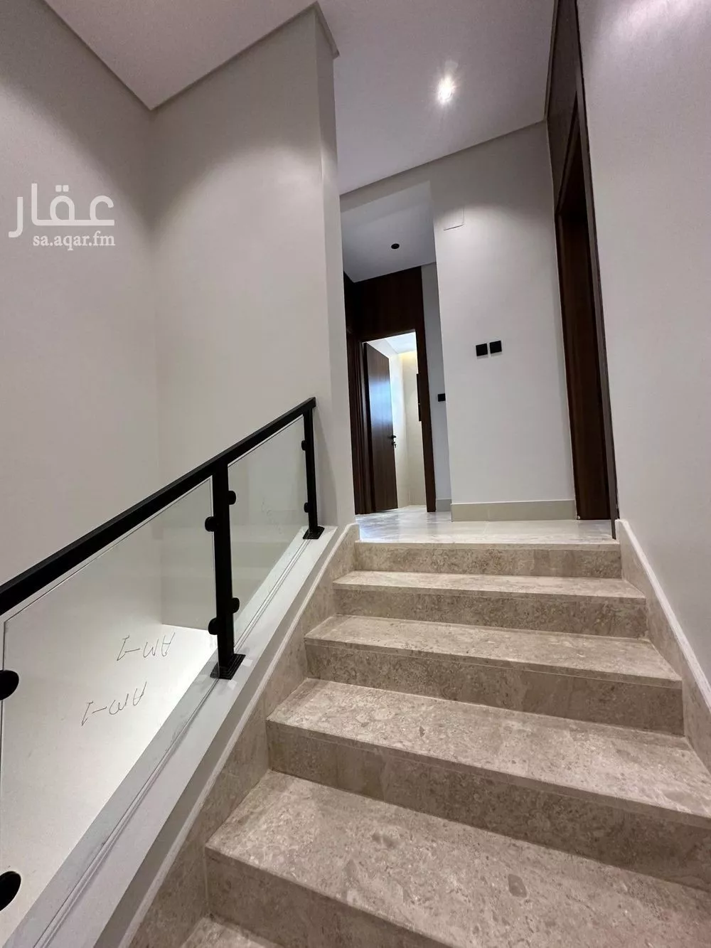 3 bedroom villa in Shubra, Riyadh 11