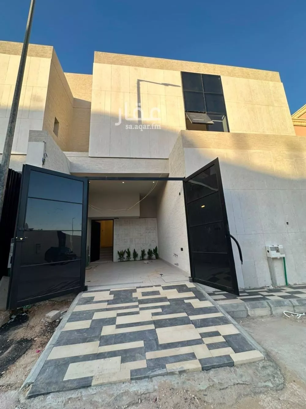 3 bedroom villa in Al Zahrah, Riyadh 14