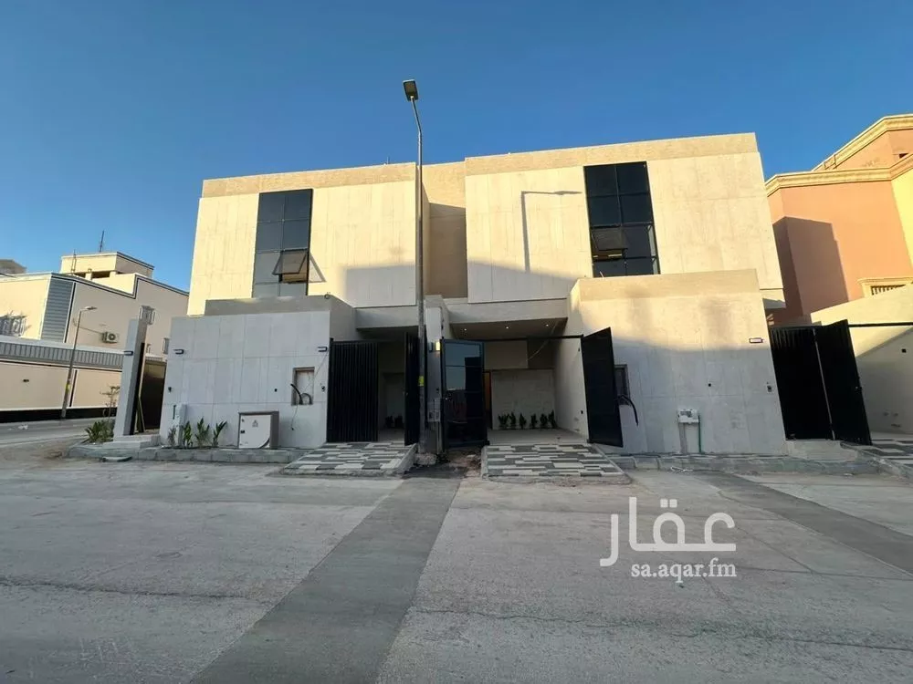 3 bedroom villa in Al Zahrah, Riyadh 3