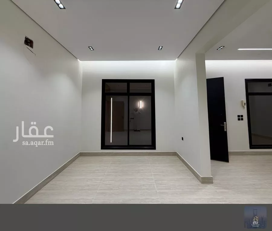 فيلا 5 غرف في الجنادرية 9