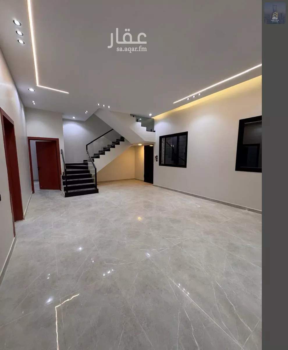 شقة 8 غرف في الجنادرية 7