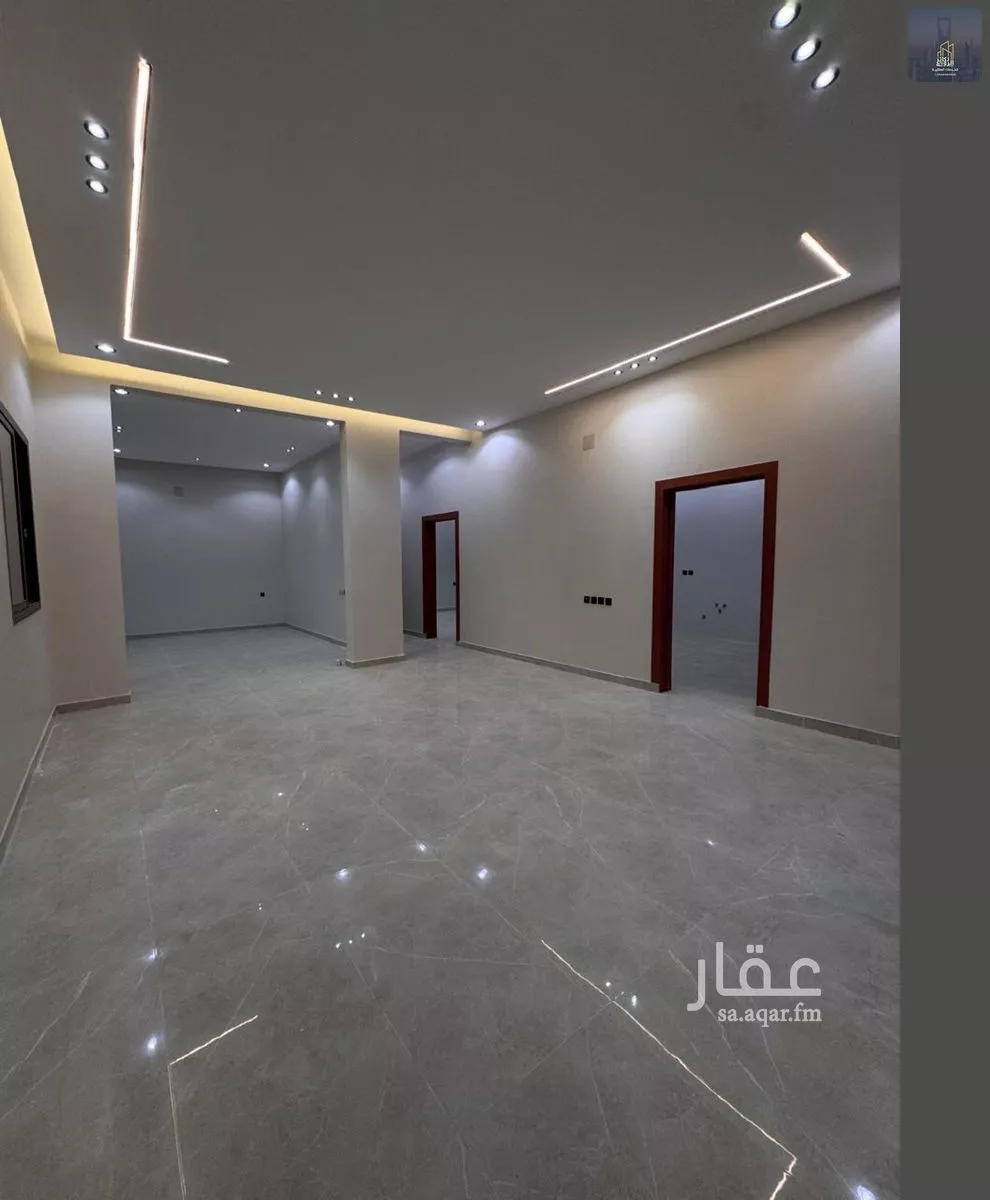 شقة 8 غرف في الجنادرية 9
