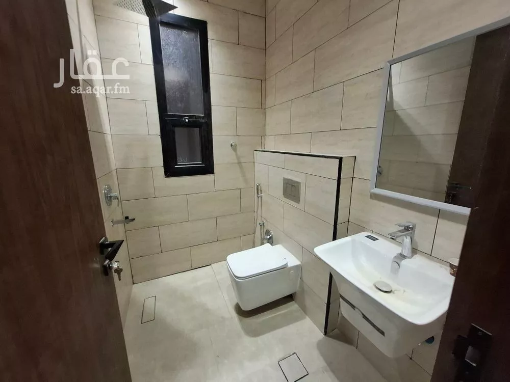 7 bedroom villa in Qurtubah, Riyadh 11