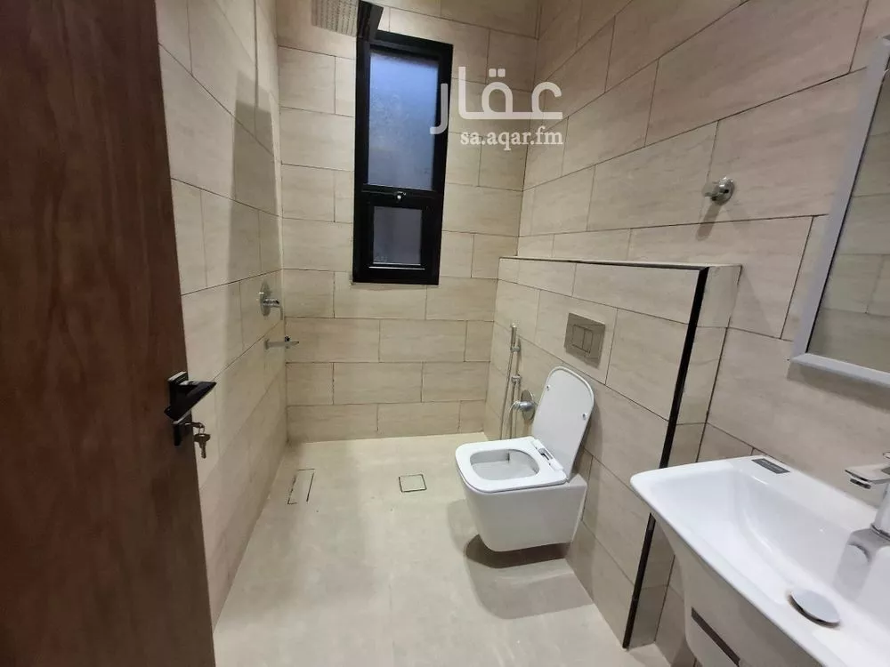 7 bedroom villa in Qurtubah, Riyadh 16