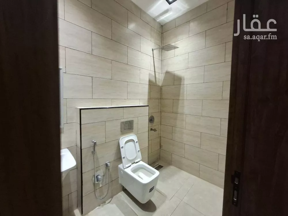 7 bedroom villa in Qurtubah, Riyadh 6
