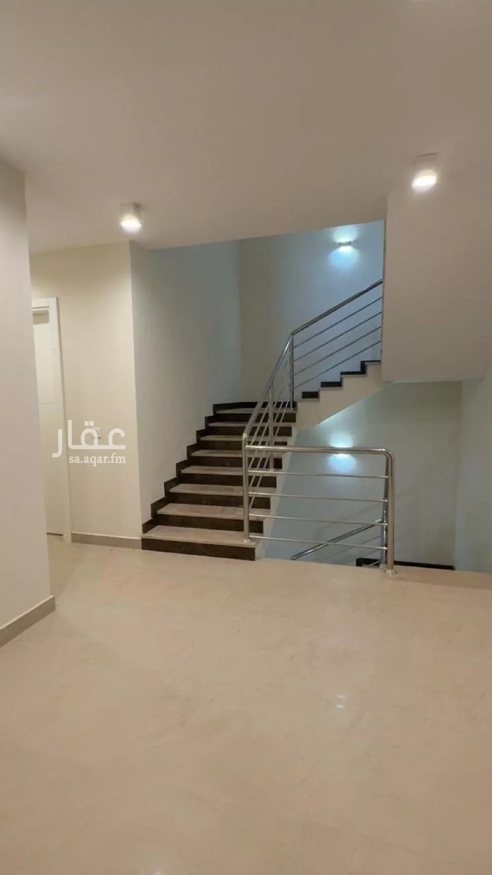 فيلا 7 غرف في الرمال 7