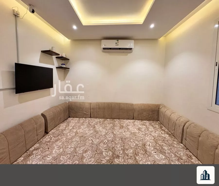فيلا 13 غرف في الشرق 21