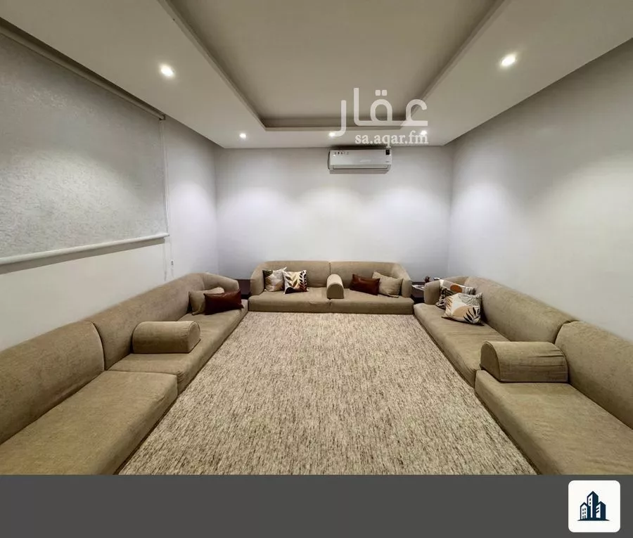 فيلا 13 غرف في الشرق 27