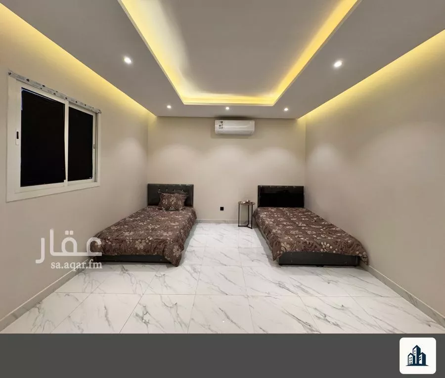 فيلا 13 غرف في الشرق 31