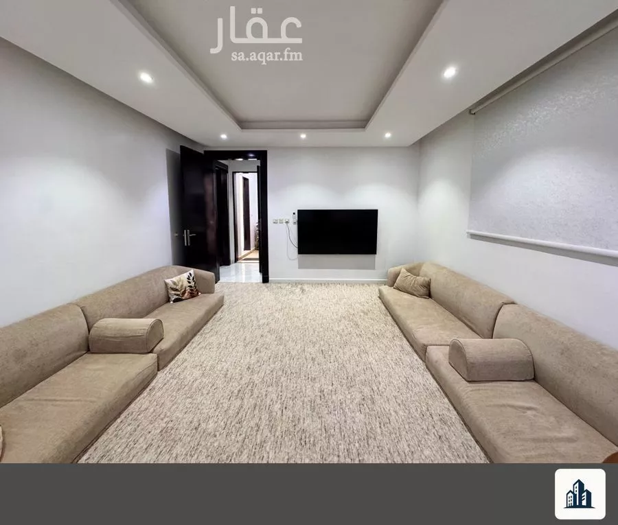 فيلا 13 غرف في الشرق 35