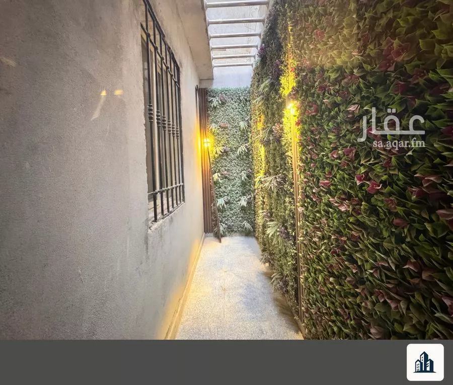فيلا 13 غرف في الشرق 9