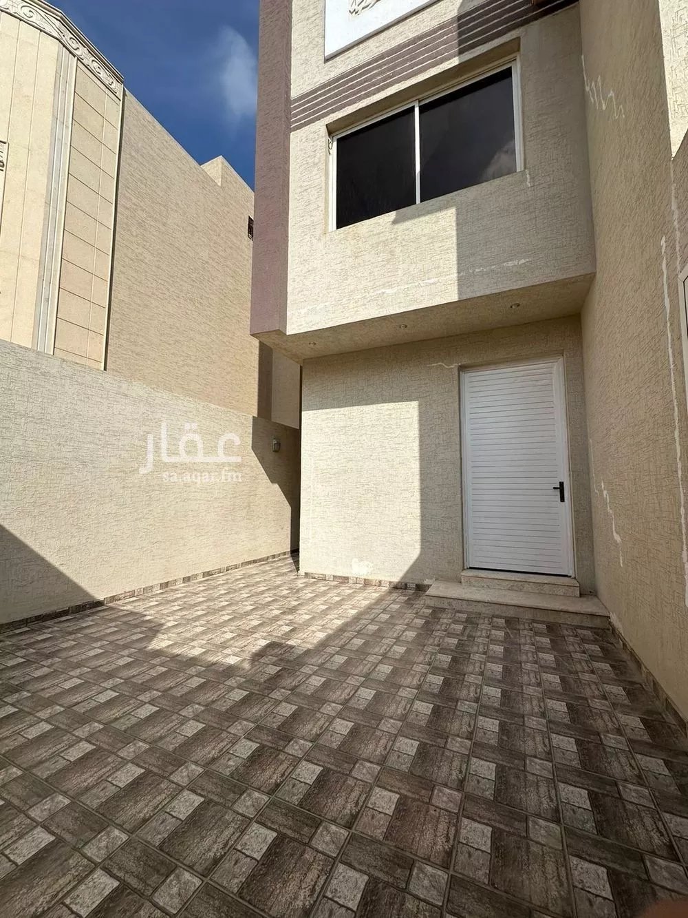 فيلا 10 غرف في العارض 2