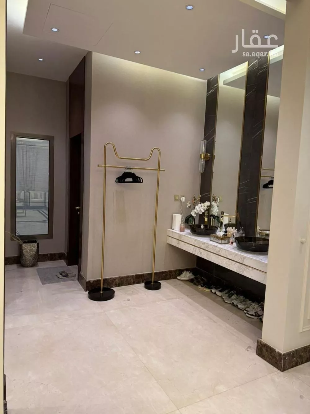 10 bedroom villa in Al Malqa 3
