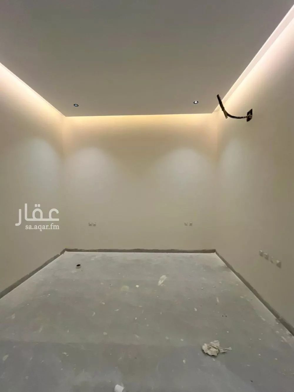 فيلا 6 غرف في المهدية 12