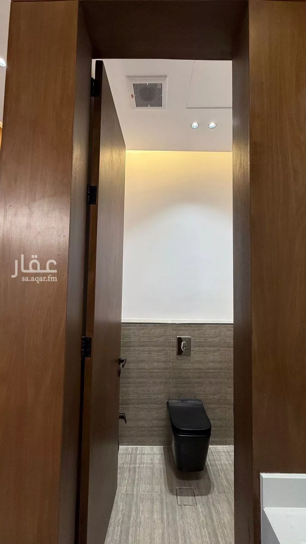 6 bedroom villa in Al Mahdiyyah 8