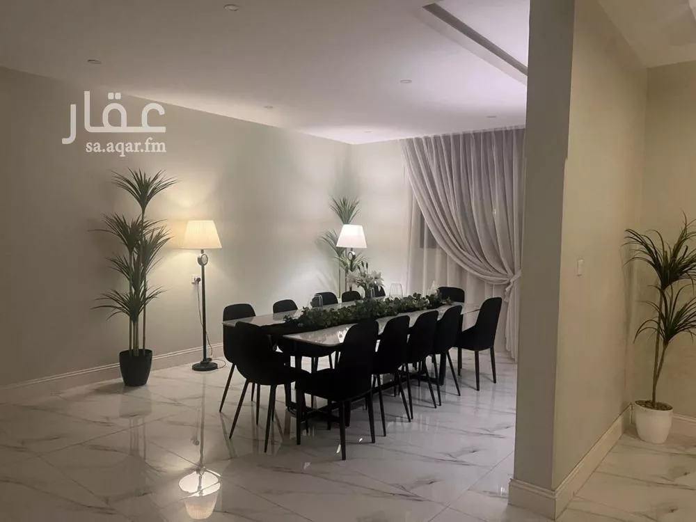 5 bedroom villa in Al Rawdah 2