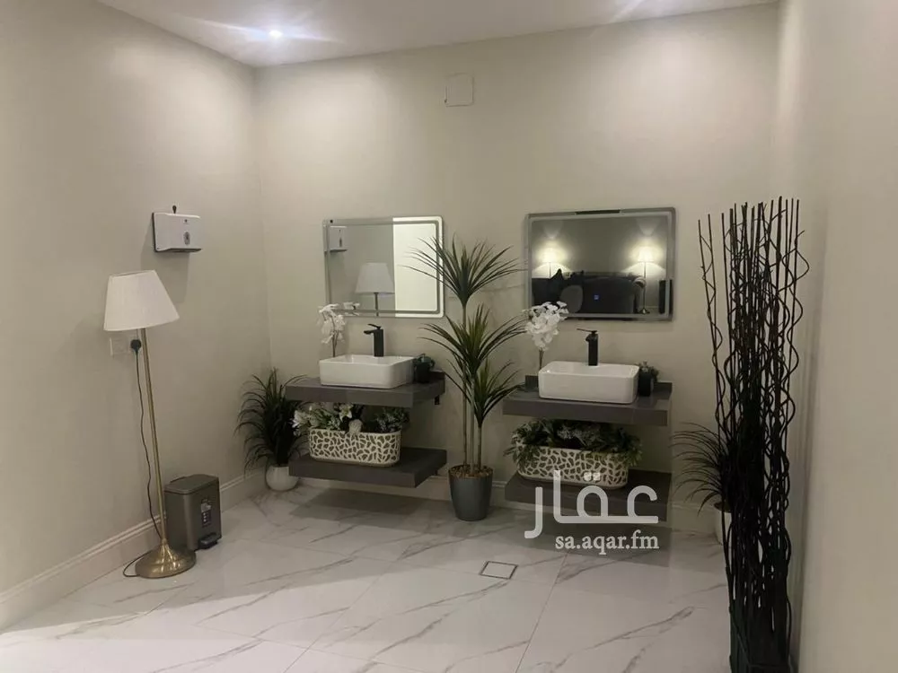5 bedroom villa in Al Rawdah 16