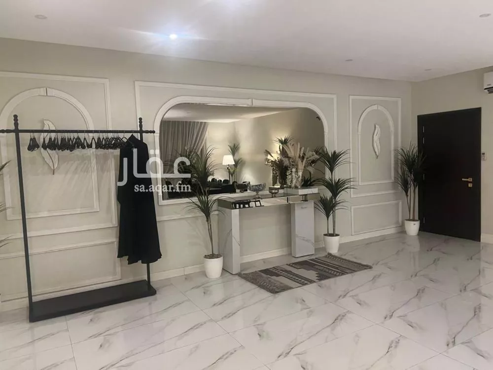 5 bedroom villa in Al Rawdah 4