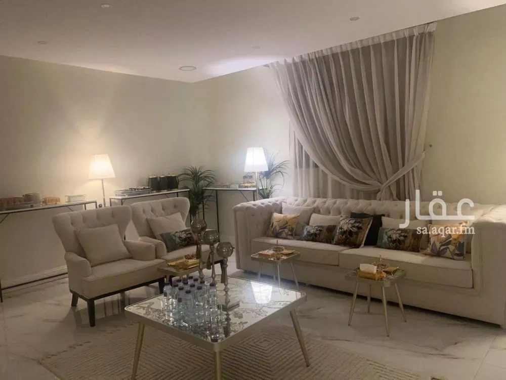 5 bedroom villa in Al Rawdah 5