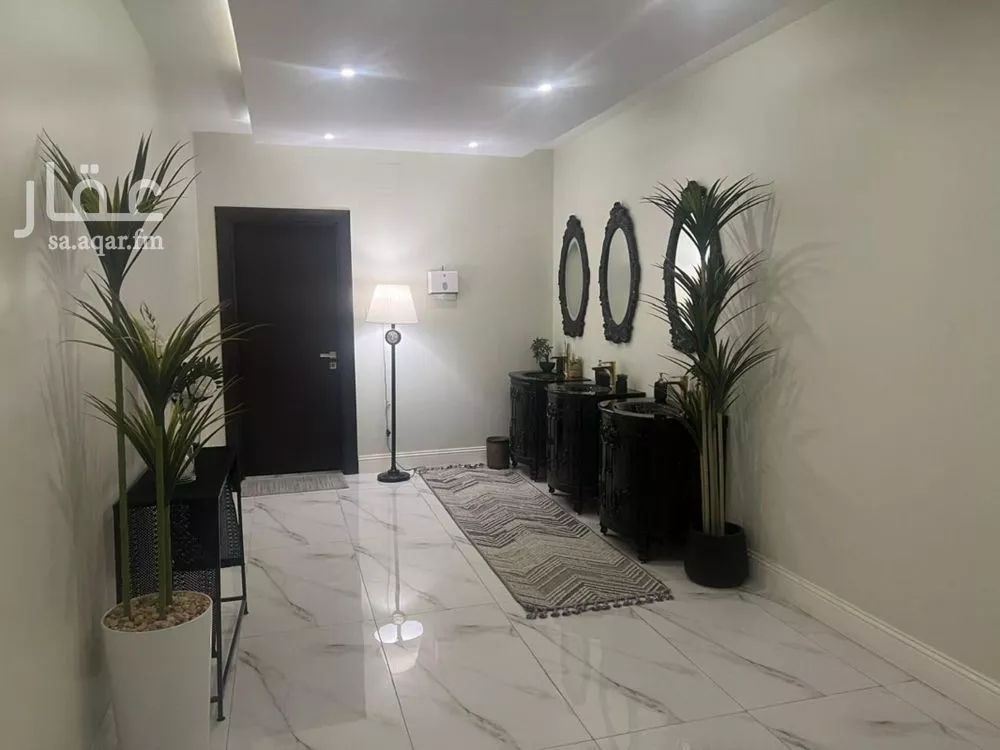 5 bedroom villa in Al Rawdah 7