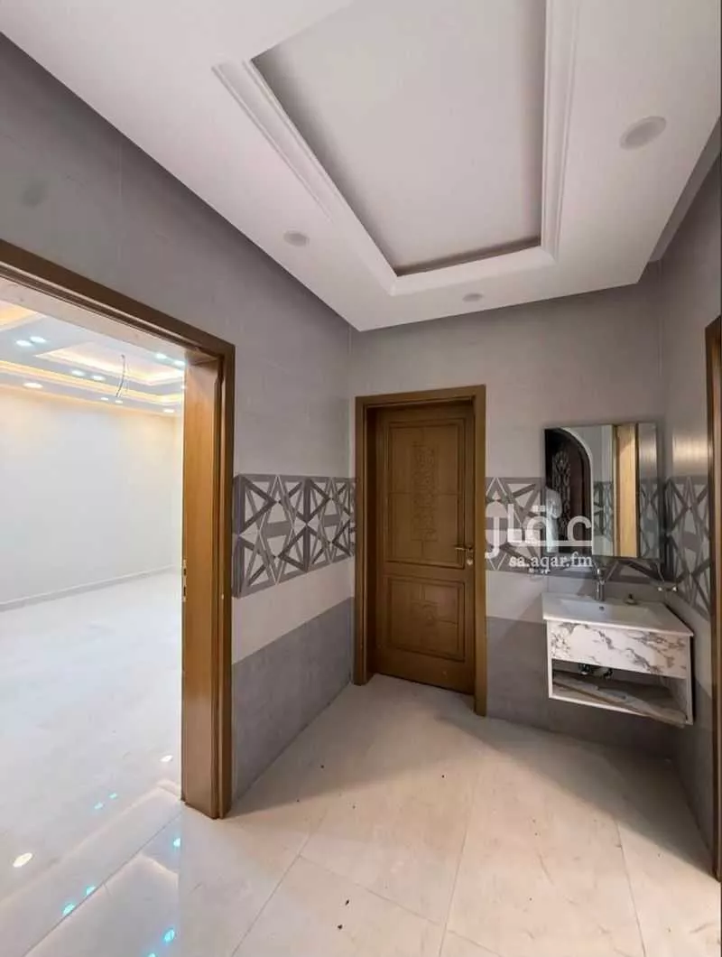 4 bedroom apartment in Al Gharra, Madinah 4