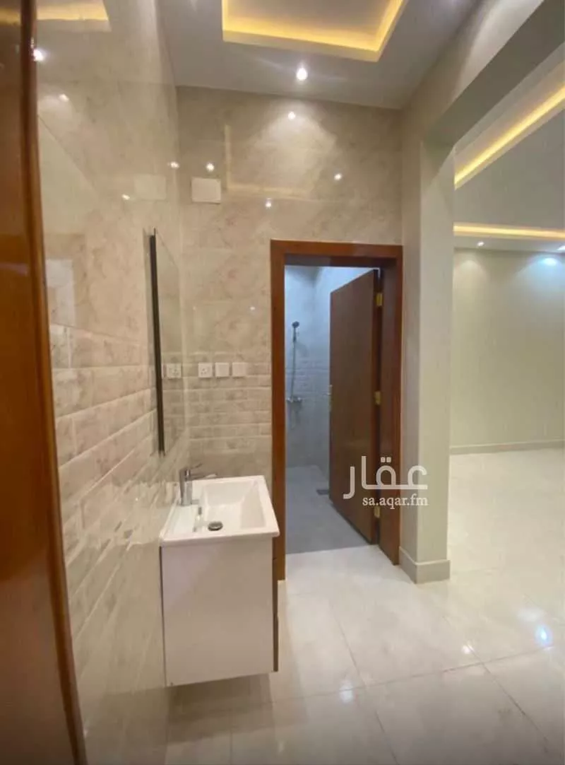 5 bedroom apartment in Al Nahda, Khamis Mushait 4