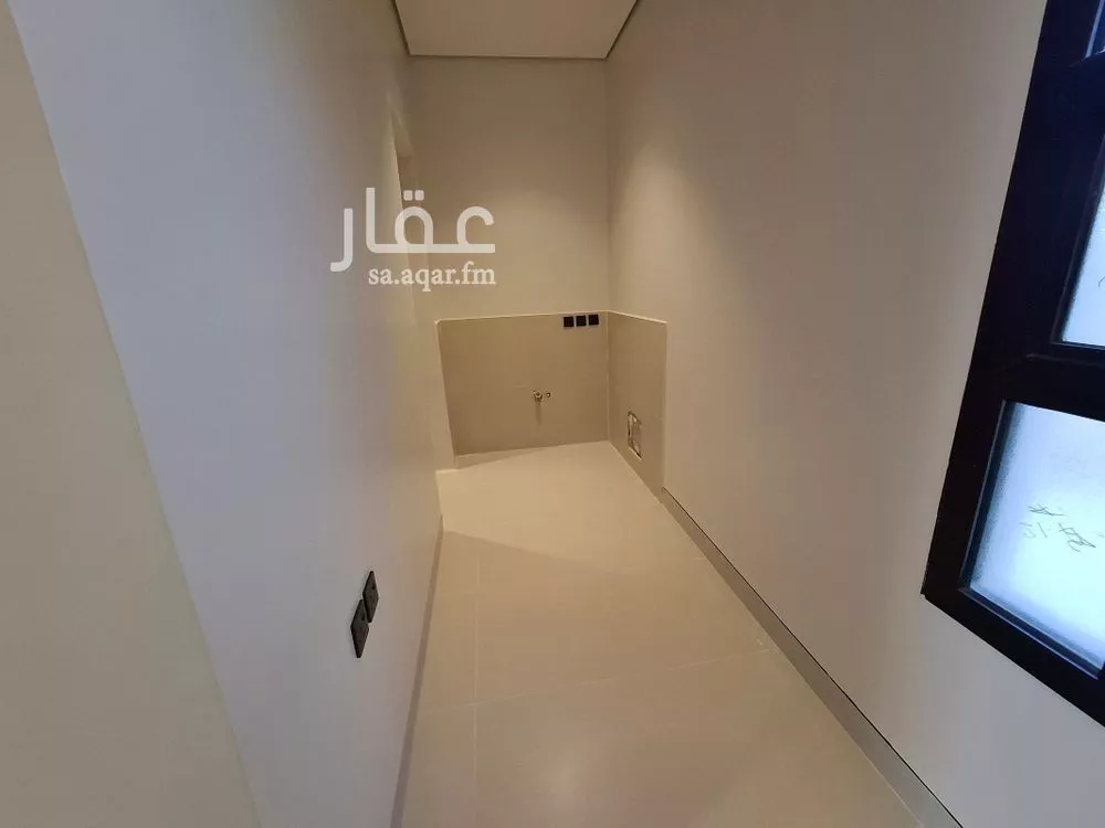 5 bedroom villa in Al Rimal 7