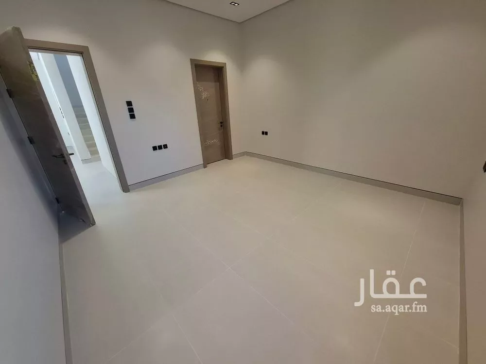 5 bedroom villa in Al Rimal 8