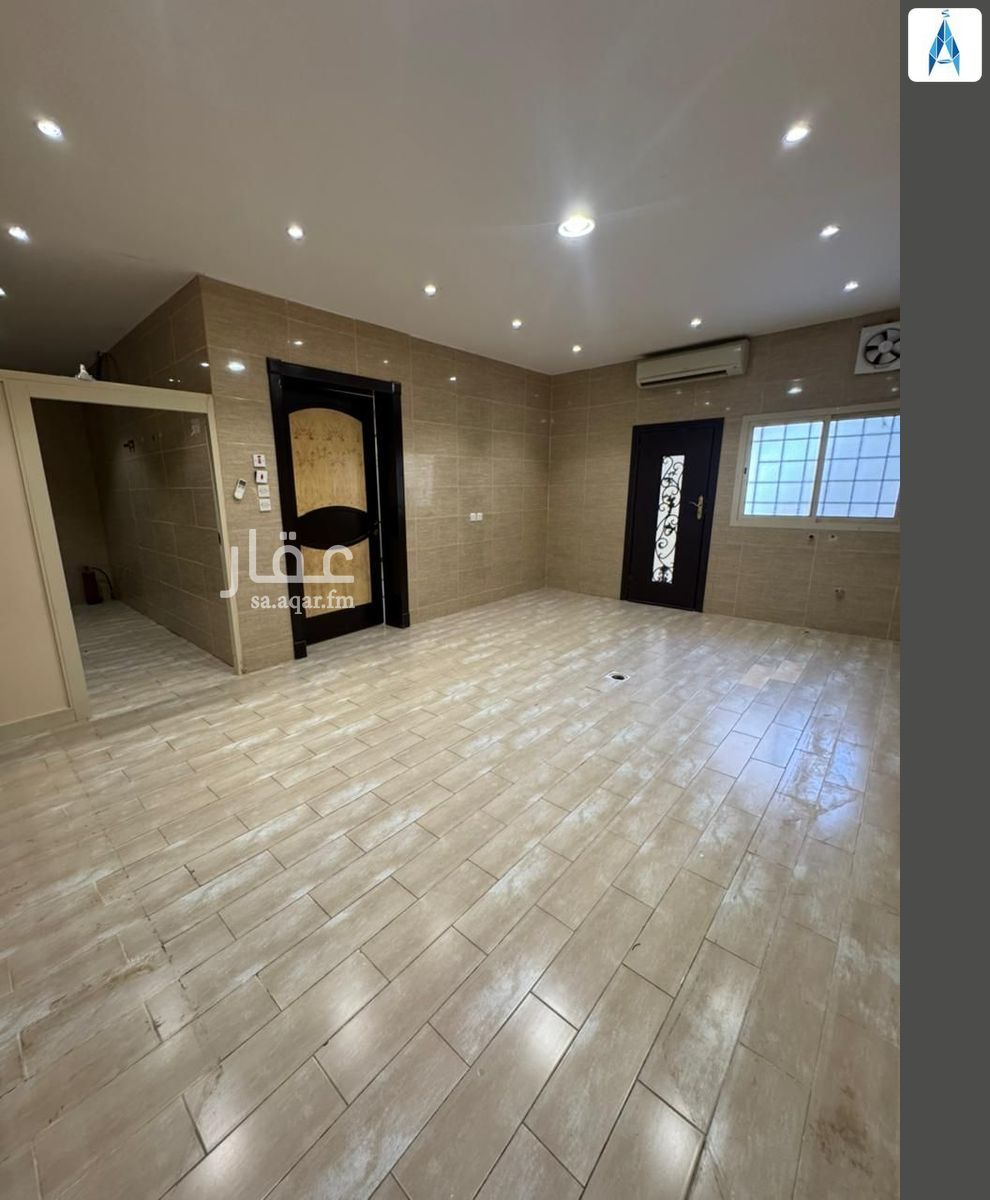 5 bedroom villa in Al Sahafah, Riyadh 14