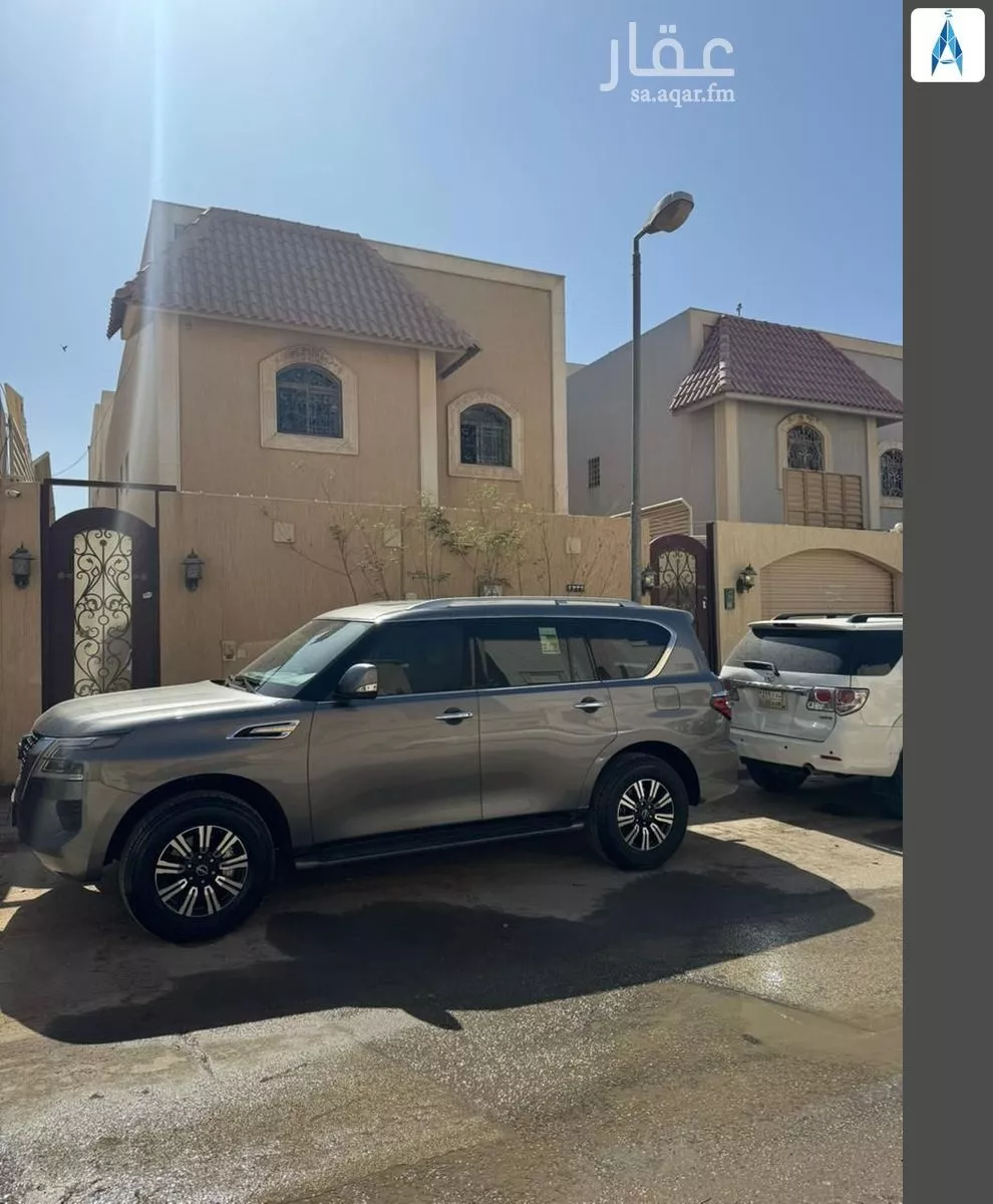 5 bedroom villa in Al Sahafah 3