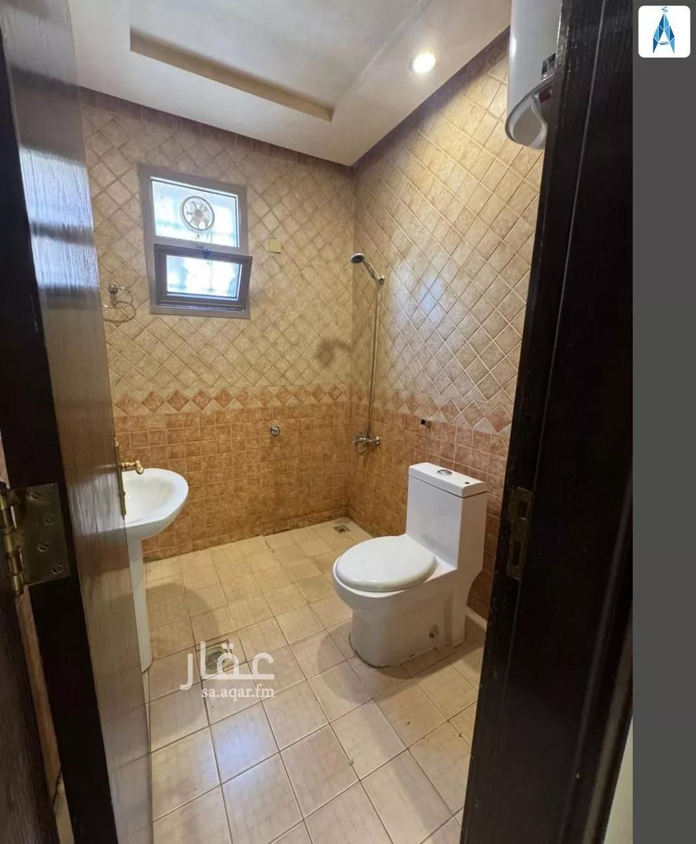 5 bedroom villa in Al Sahafah 22