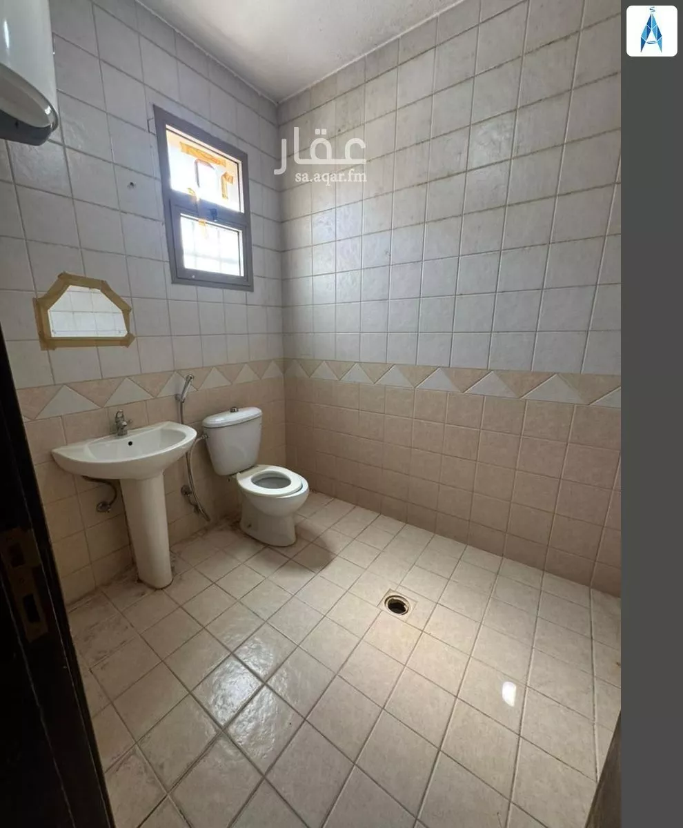 5 bedroom villa in Al Sahafah 27