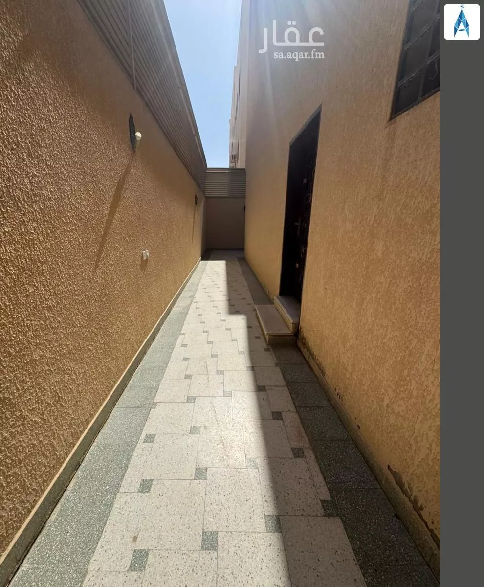 5 bedroom villa in Al Sahafah 7