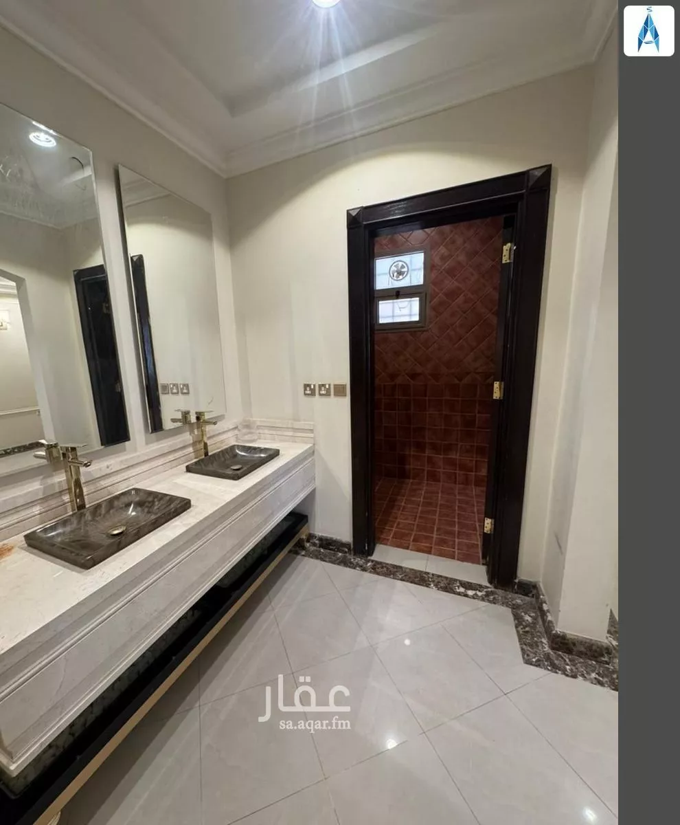 5 bedroom villa in Al Sahafah 9