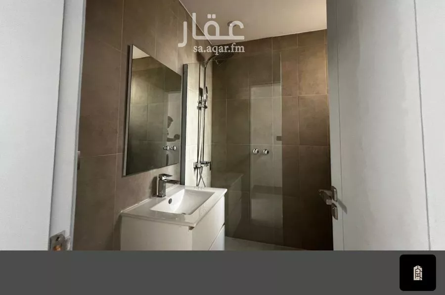 فيلا 7 غرف في الرمال 19