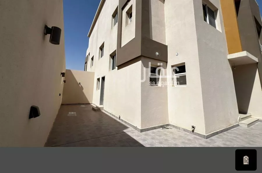 فيلا 7 غرف في الرمال 4