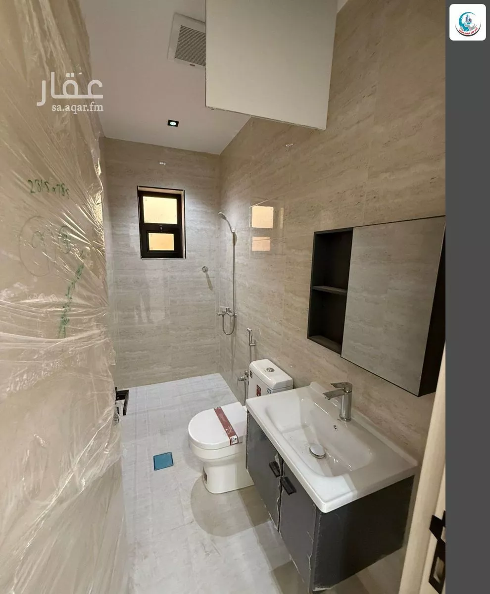 فيلا 10 غرف في الرمال 20
