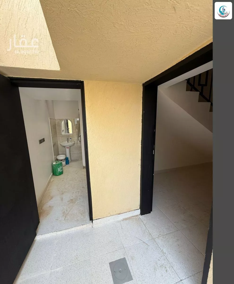 فيلا 10 غرف في الرمال 25