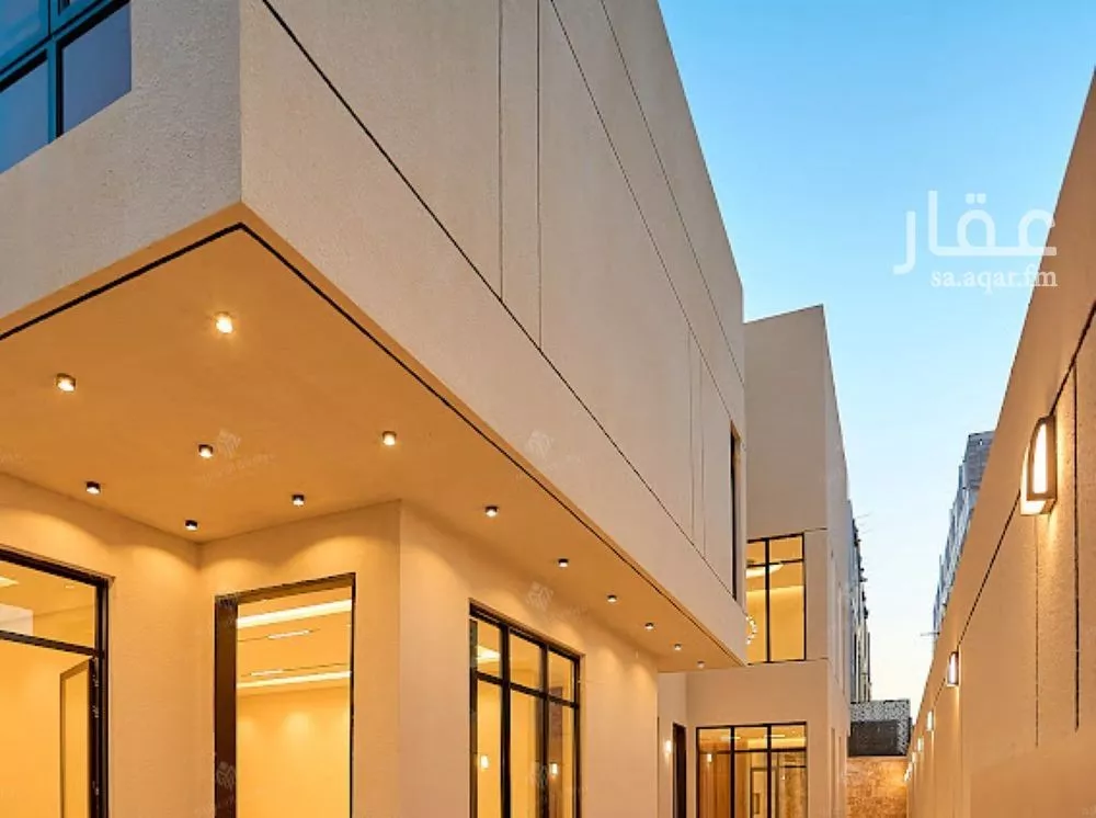 5 bedroom villa in Al Mahdiyyah 3