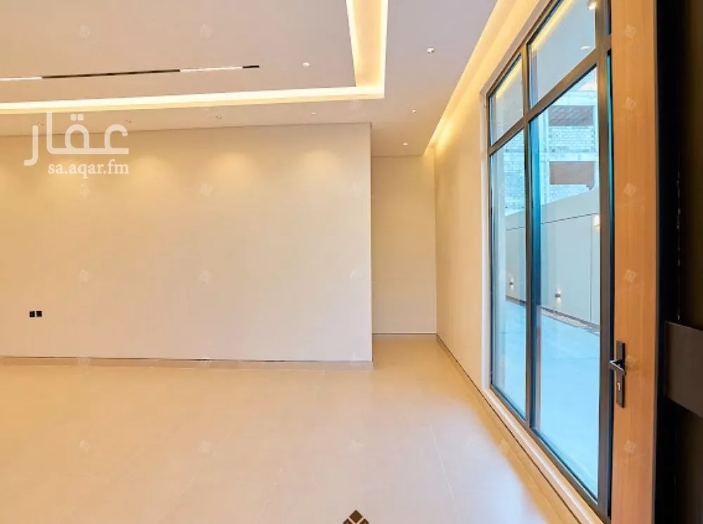 5 bedroom villa in Al Mahdiyyah 9
