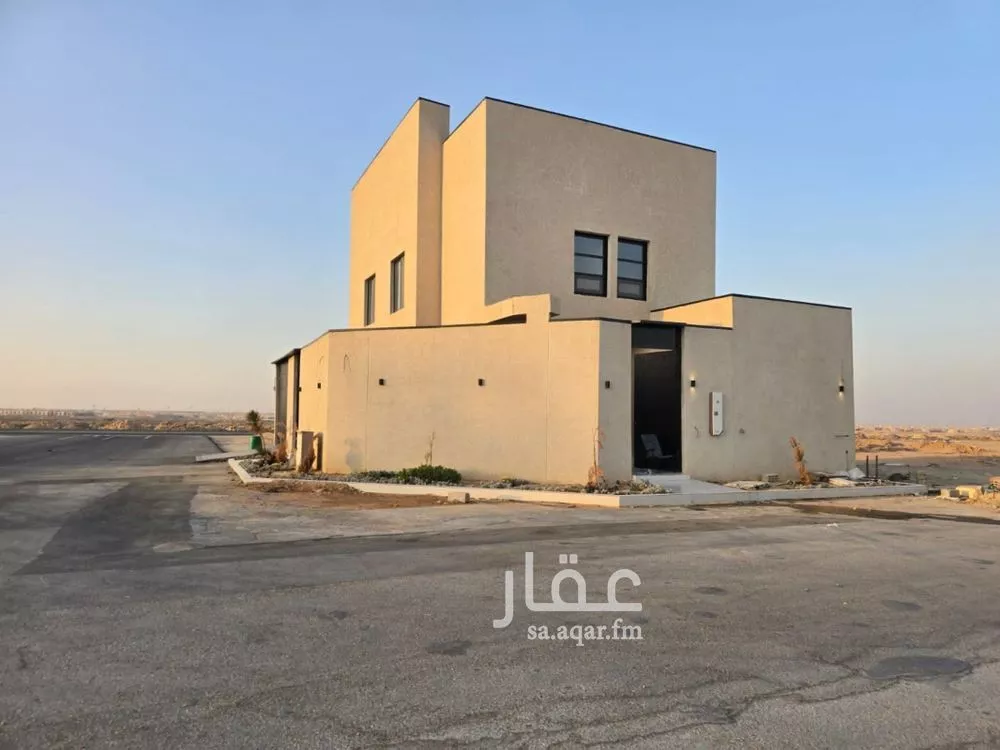 5 bedroom villa in Dahiat Namar 4