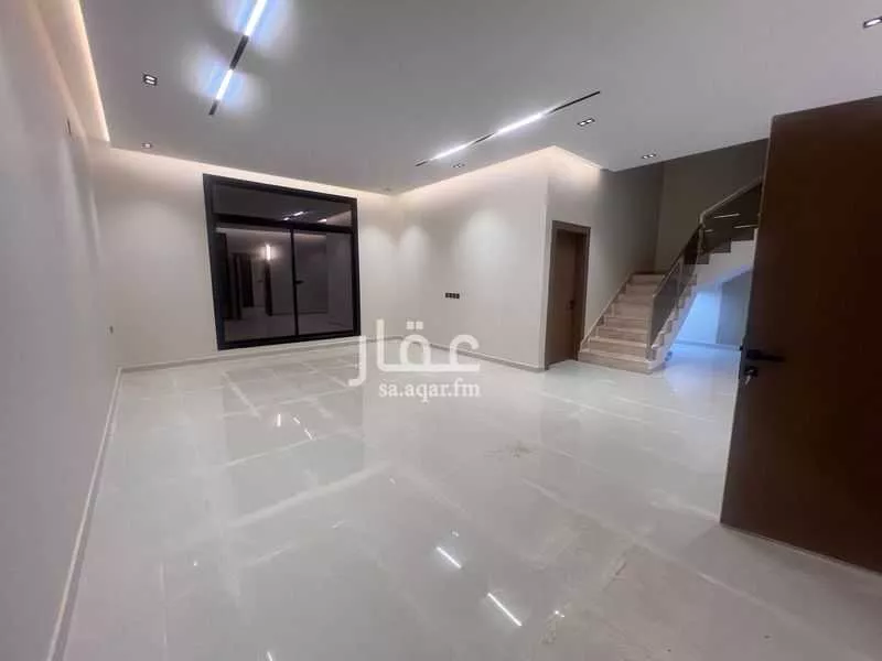 فيلا 6 غرف في الفاروق 5