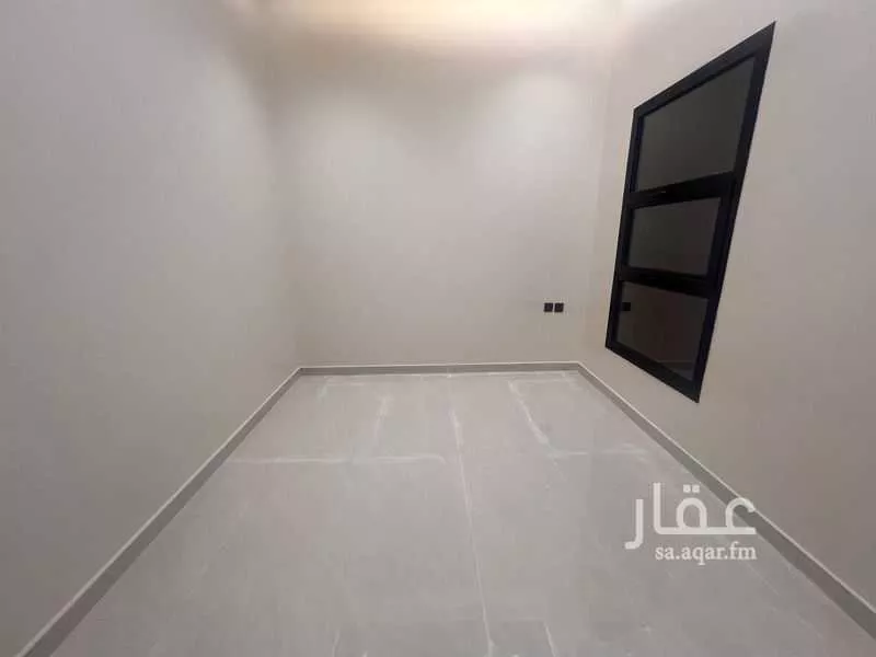 فيلا 6 غرف في الفاروق 10