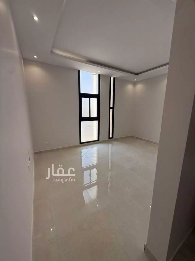 8 bedroom villa in Al Aridh 3
